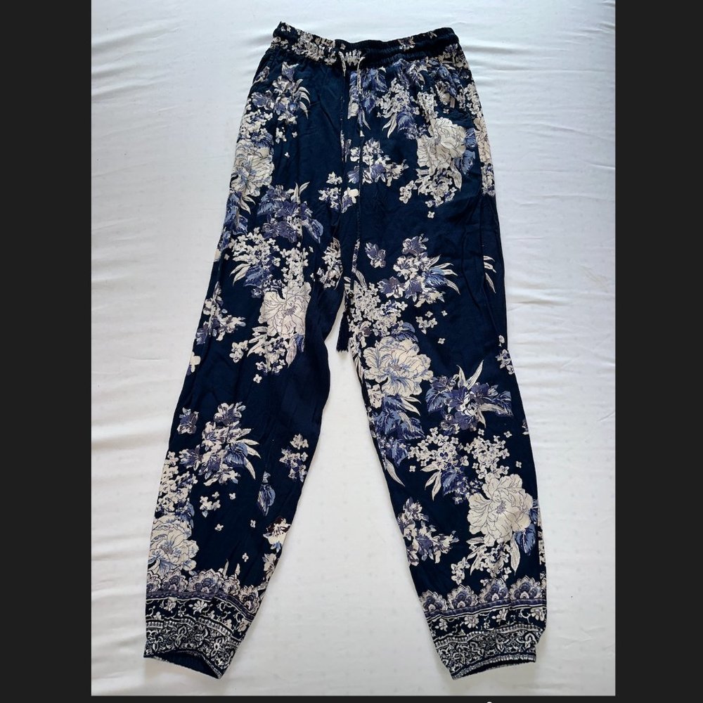 Dry Goods Angie Floral Blue Flowy Drawstring Women's Pants, Size S